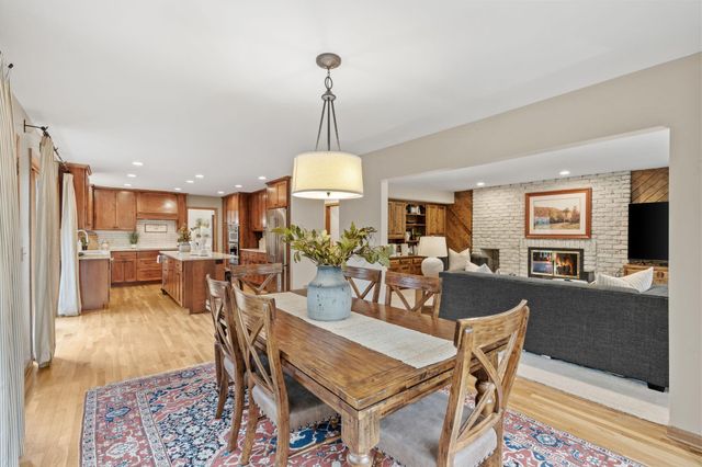 5811 Shannon Drive, Edina, MN 55439