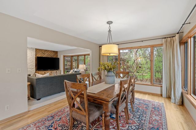 5811 Shannon Drive, Edina, MN 55439