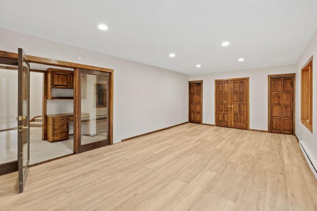 5811 Shannon Drive, Edina, MN 55439