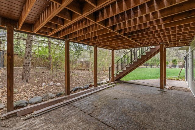 5811 Shannon Drive, Edina, MN 55439