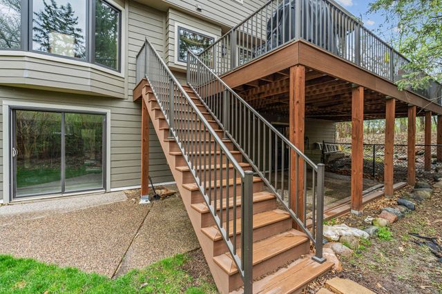 5811 Shannon Drive, Edina, MN 55439