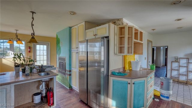 4896 High Hill Road, Cambridge, OH 43725