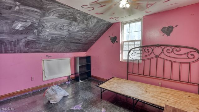 4896 High Hill Road, Cambridge, OH 43725