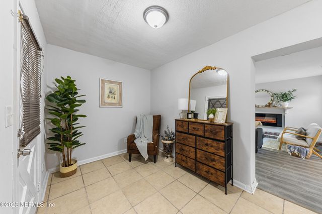 3639 RENDALE Drive N, Jacksonville, FL 32210