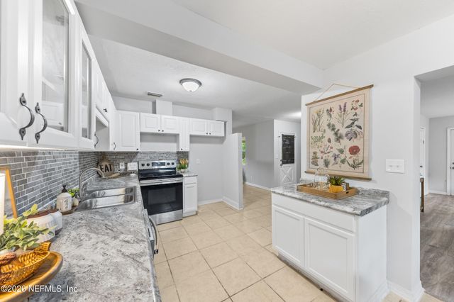 3639 RENDALE Drive N, Jacksonville, FL 32210