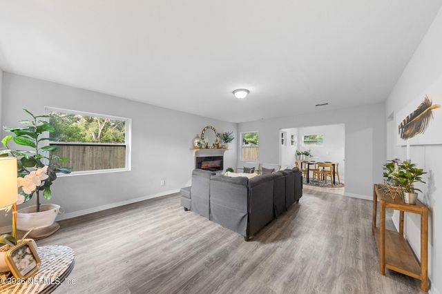 3639 RENDALE Drive N, Jacksonville, FL 32210