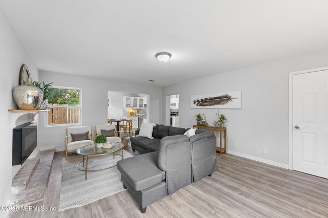3639 RENDALE Drive N, Jacksonville, FL 32210