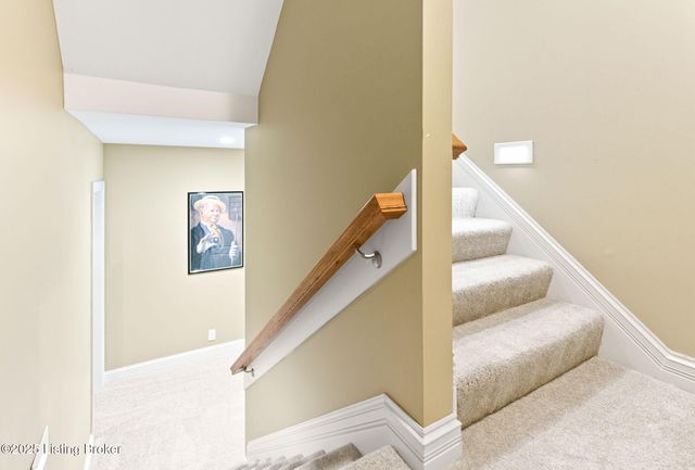 13304 Ashford Cir, Goshen, KY 40026