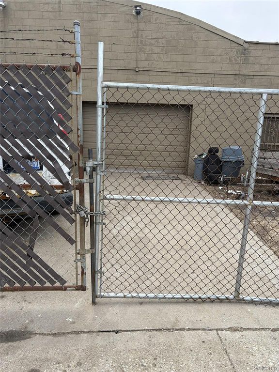 12037 Woodrow Wilson Street, Detroit, MI 48206