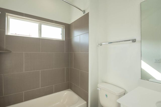 7204 Bassett CT, Austin, TX 78741