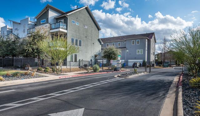 7204 Bassett CT, Austin, TX 78741