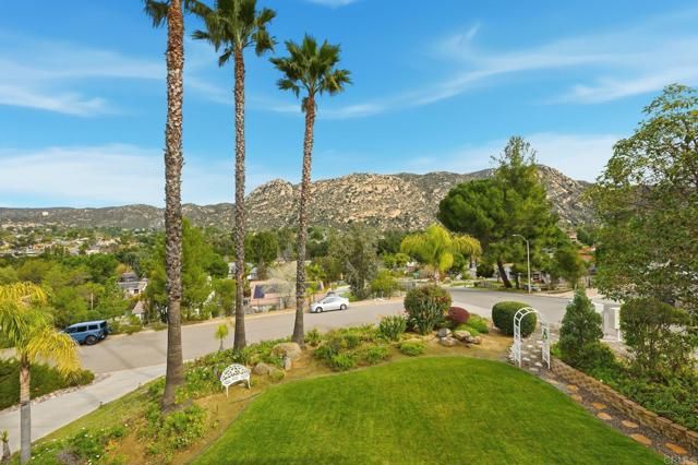 25045 Tana Way, Ramona, CA 92065