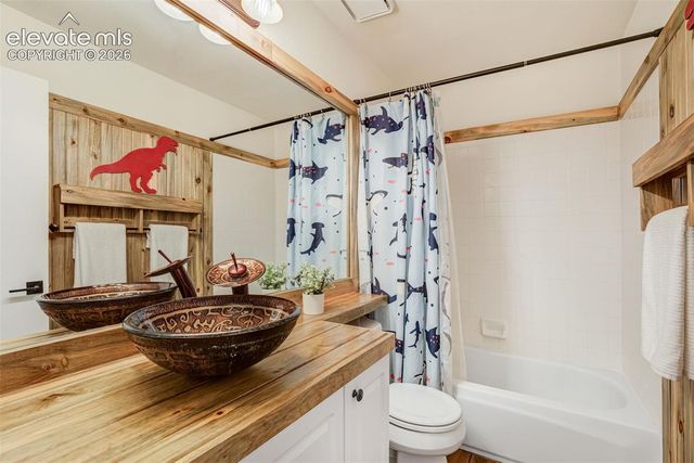 15205 Chelmsford Street, Colorado Springs, CO 80921