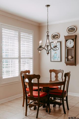 634 Whiteoak Ln., Tyler, TX 75703