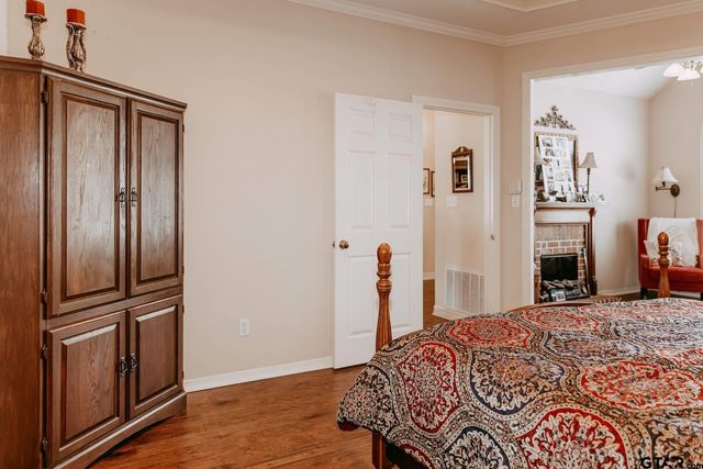 634 Whiteoak Ln., Tyler, TX 75703