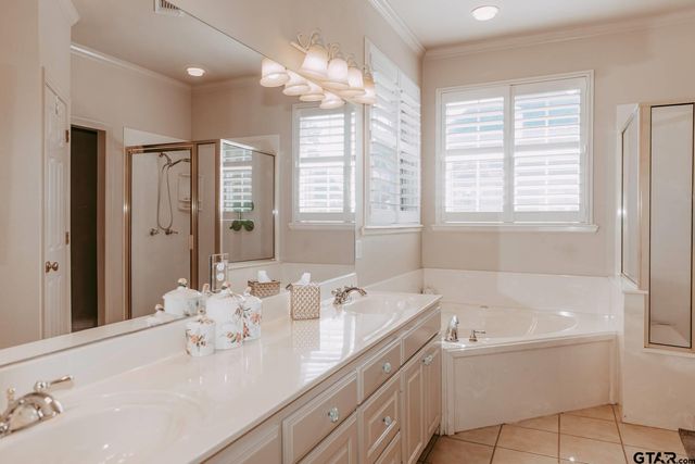 634 Whiteoak Ln., Tyler, TX 75703