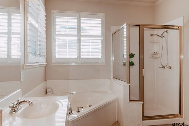 634 Whiteoak Ln., Tyler, TX 75703