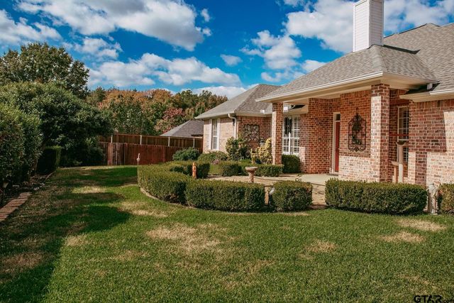 634 Whiteoak Ln., Tyler, TX 75703