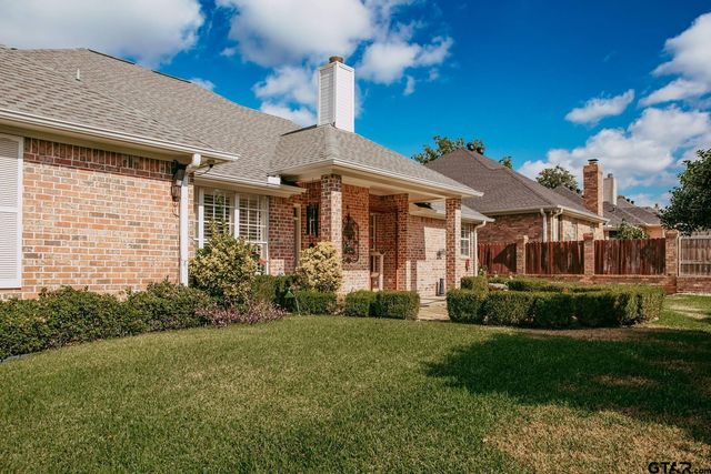 634 Whiteoak Ln., Tyler, TX 75703