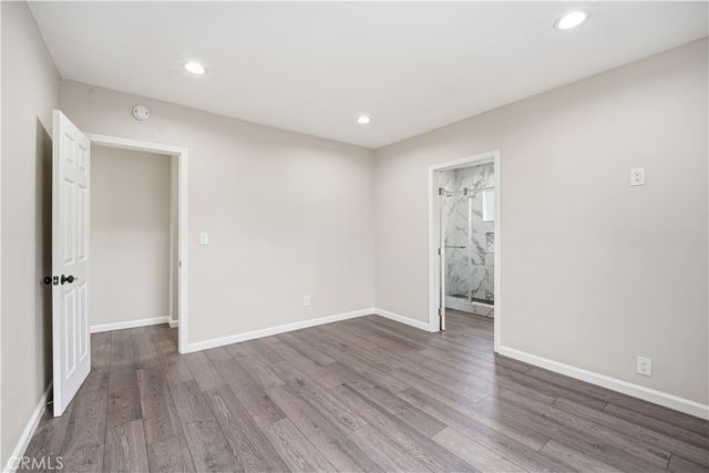 7620 Variel Avenue, Canoga Park, CA 91304