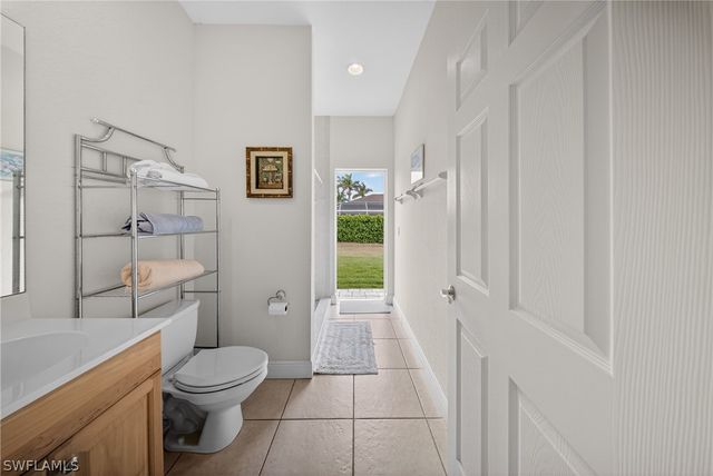 5319 SW 21st PL, Cape Coral, FL 33914