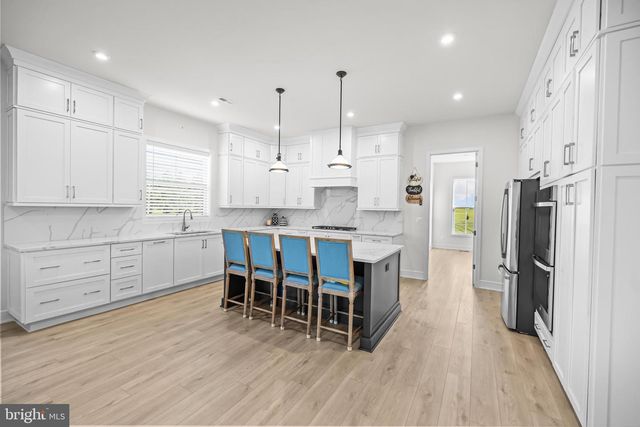 14733 FORDSON CT, Waterford, VA 20197