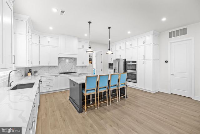 14733 FORDSON CT, Waterford, VA 20197