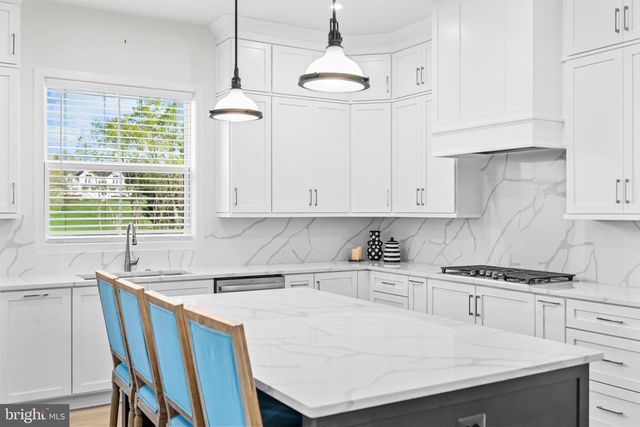 14733 FORDSON CT, Waterford, VA 20197