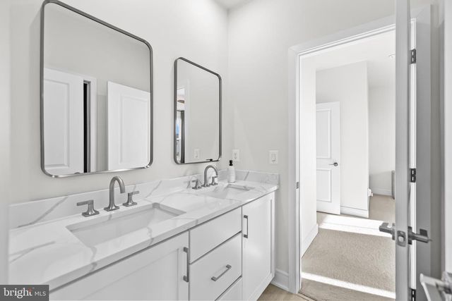 14733 FORDSON CT, Waterford, VA 20197