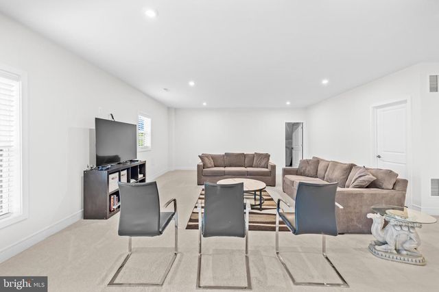 14733 FORDSON CT, Waterford, VA 20197