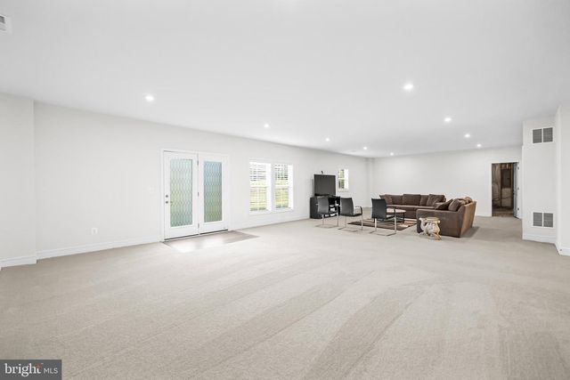 14733 FORDSON CT, Waterford, VA 20197