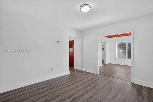 2323 NW 1st St, Miami, FL 33125