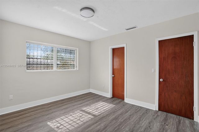 2323 NW 1st St, Miami, FL 33125