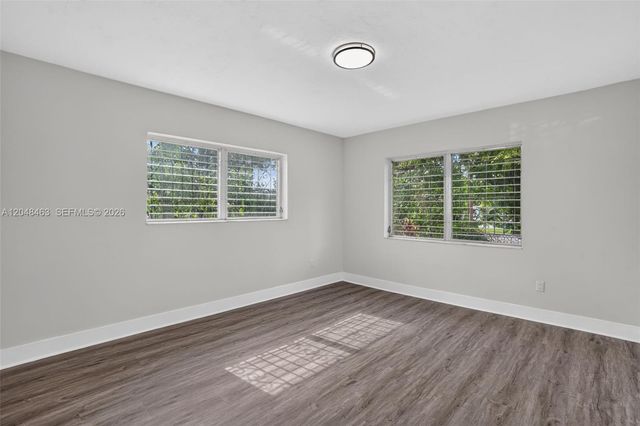 2323 NW 1st St, Miami, FL 33125