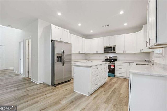 7896 Winkman Drive, Fairburn, GA 30213