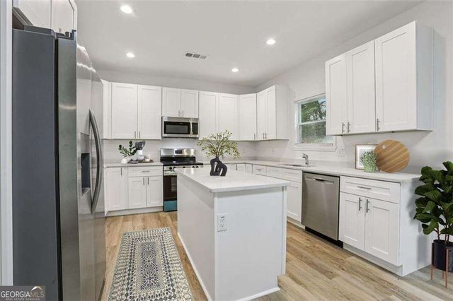 7896 Winkman Drive, Fairburn, GA 30213