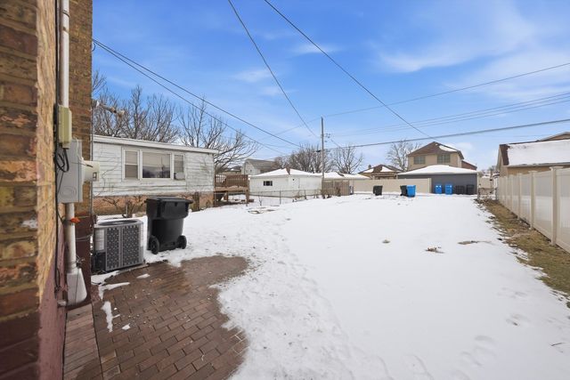 10750 S Ridgeway Avenue, Chicago, IL 60655