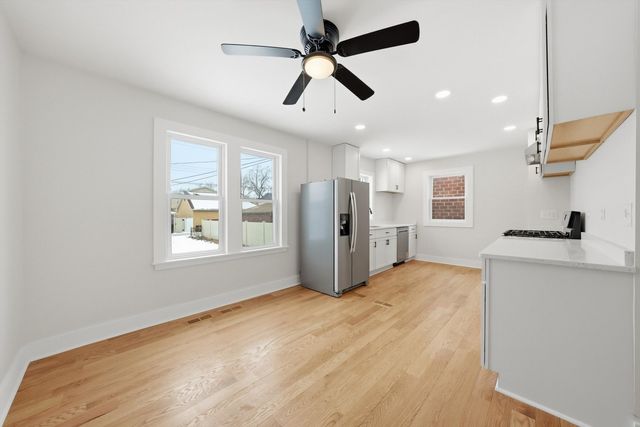 10750 S Ridgeway Avenue, Chicago, IL 60655