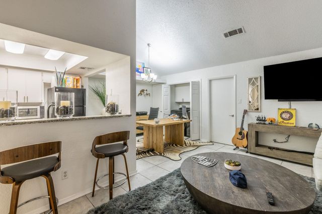 1008 Milford WAY, Austin, TX 78745