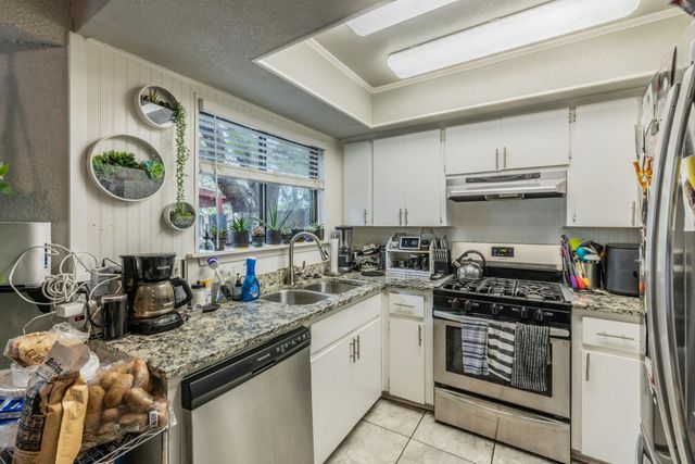 1008 Milford WAY, Austin, TX 78745