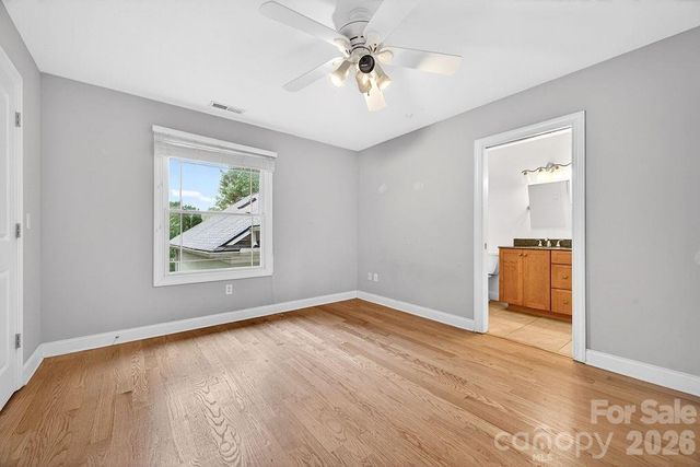 94 Oak Hollow Drive, Asheville, NC 28805