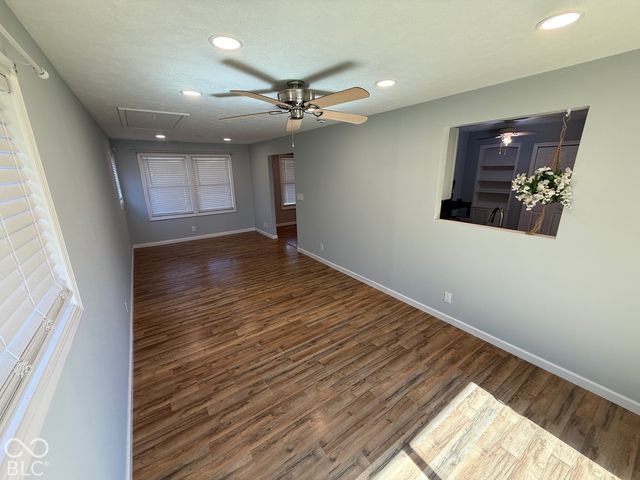 17 Parkview Drive, New Whiteland, IN 46184