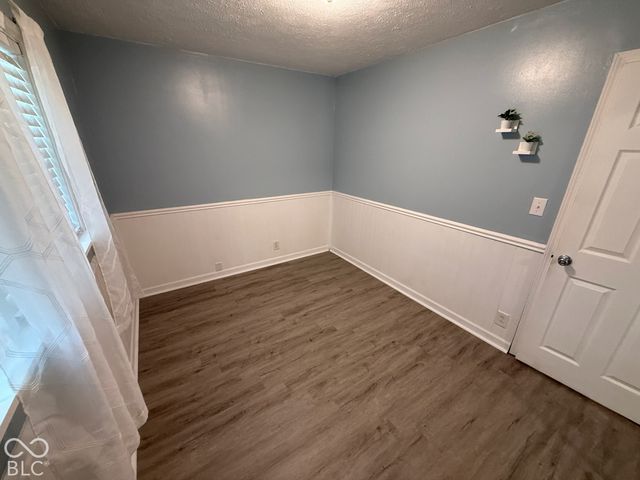 17 Parkview Drive, New Whiteland, IN 46184