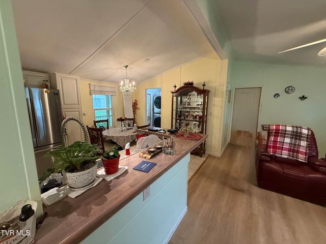 109 Sheri Street, Johnson City, TN 37615