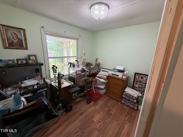 109 Sheri Street, Johnson City, TN 37615