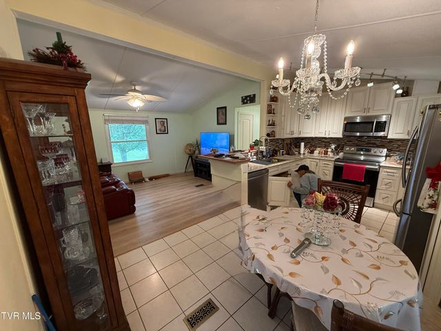 109 Sheri Street, Johnson City, TN 37615