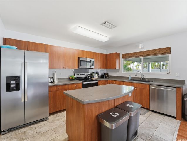 91-1026 Hoomalie Street, Ewa Beach, HI 96706