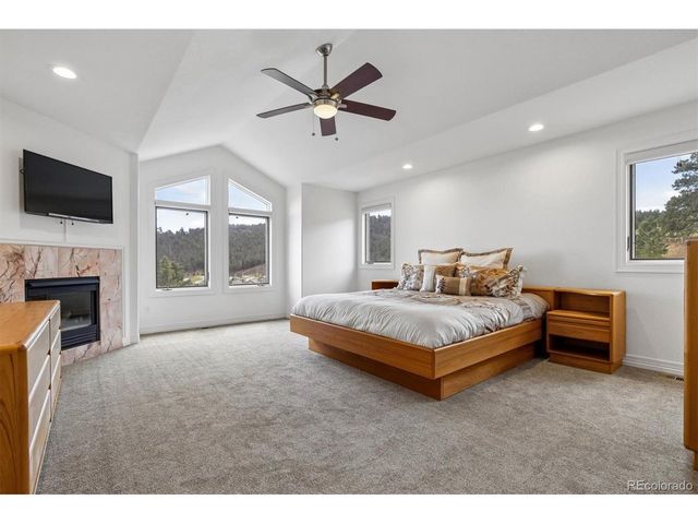 593 Ridgeside Dr, Golden, CO 80401