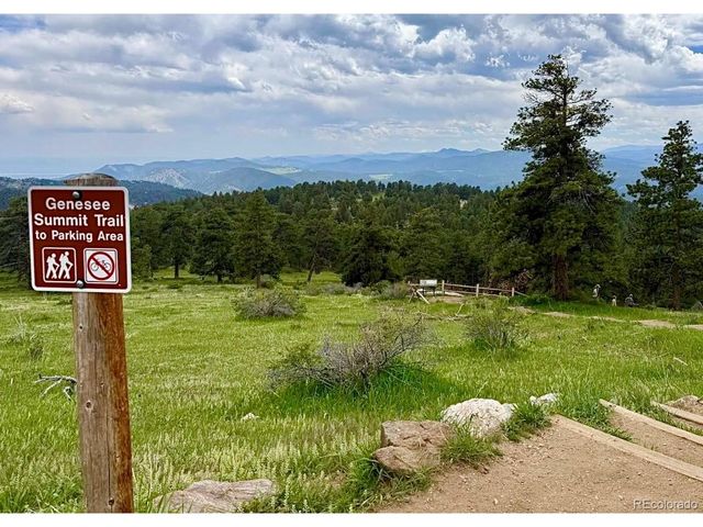 593 Ridgeside Dr, Golden, CO 80401