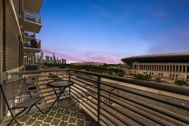 1515 S Prairie Avenue 910, Chicago, IL 60605